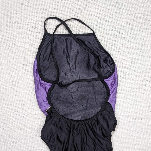 Speedo Rapid Splice Black and Purple Athletic Open Back One Piece *See Measure - Picture 5 of 7